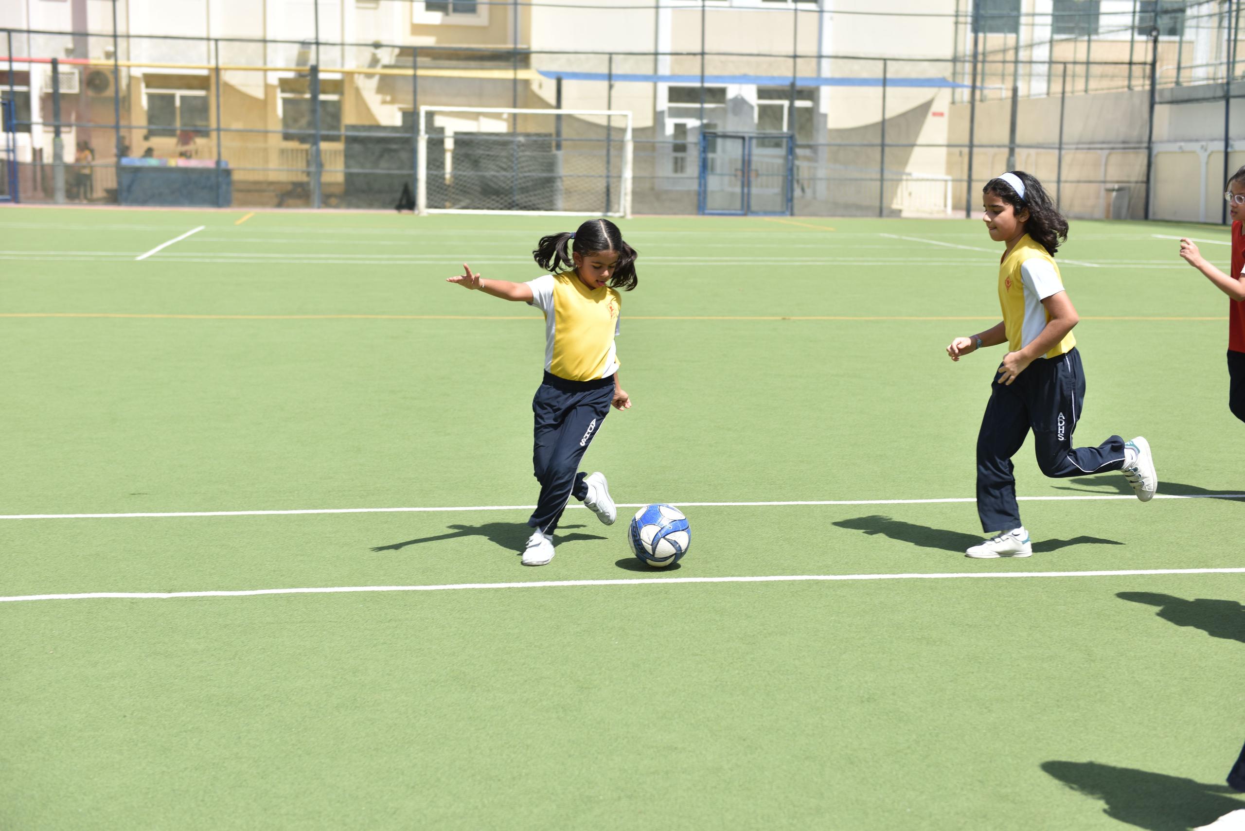 Footbal - Girls - Key Stage 3.JPG